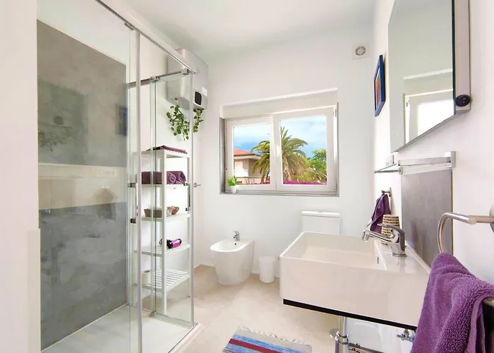 Fantastico 2 - Large Balcony, Free Parking, Air Conditioning, Free Netflix, Bbq Puerto de la Cruz (Tenerife)