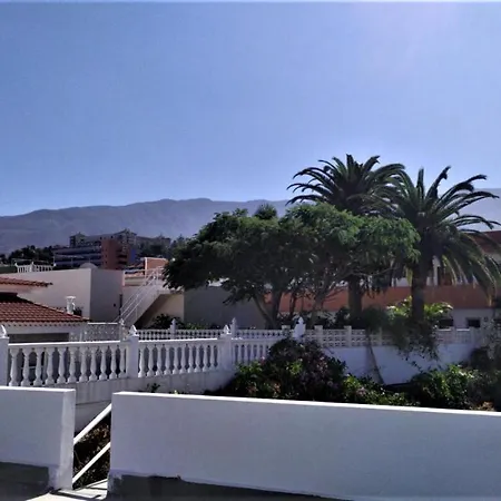 Fantastico 2 - With Large Balcony, Terrace And Garden