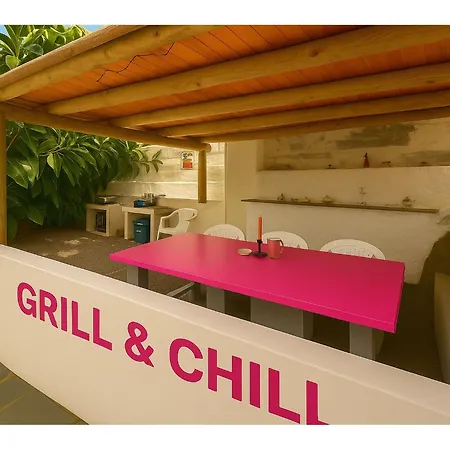 Fantastico 2 - Large Balcony, Free Parking, Air Conditioning, Free Netflix, Bbq 公寓